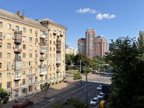 квартира за адресою Велика Васильківська вул. (Червоноармійська), 118
