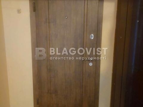 квартира за адресою Голосіївський просп. (40-річчя Жовтня), 25