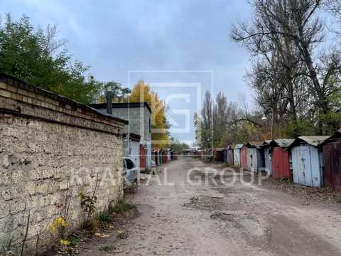 паркоместо по адресу Авиаконструктора Антонова ул., 1б