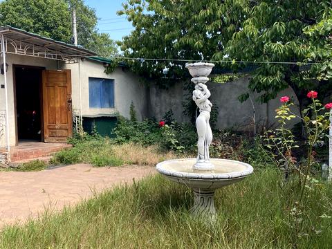 будинок за адресою Юхима Геллера вул. (Жовтневої Революції), 33