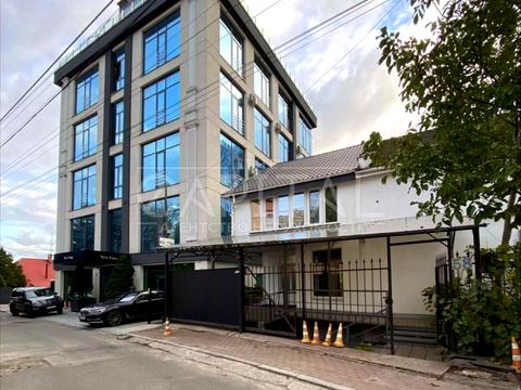 коммерческая по адресу Редутная ул., 58