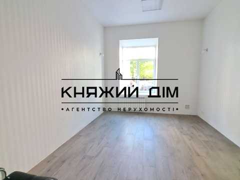 коммерческая по адресу Стрелецкая ул., 7/6