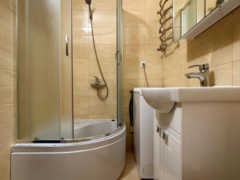 квартира за адресою Кальвільна вул., 35
