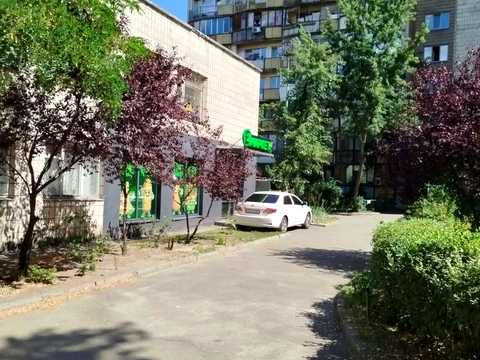 коммерческая по адресу Амвросия Бучмы бульв., 7