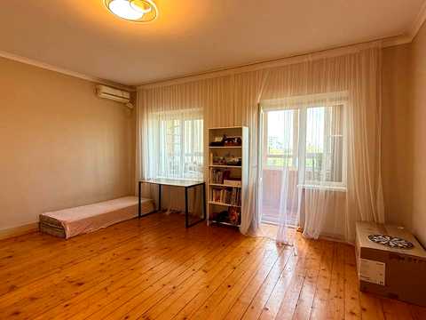 квартира за адресою Південний бульв., 35