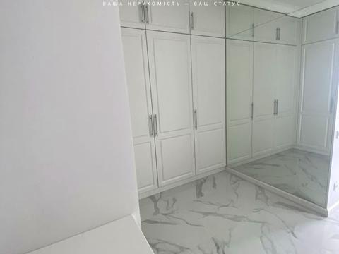 квартира за адресою Професорська вул., 34