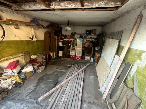 паркомісце за адресою Андрія Ощепкова вул., 27