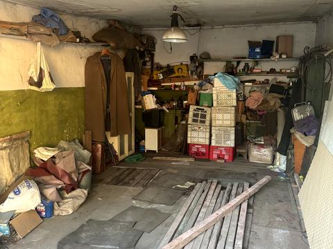 паркомісце за адресою Андрія Ощепкова вул., 27