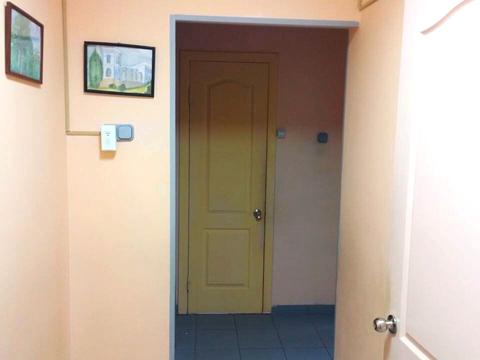 комерційна за адресою Варненська вул., 12б