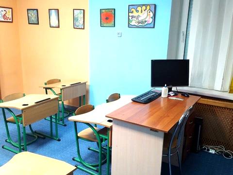 комерційна за адресою Варненська вул., 12б