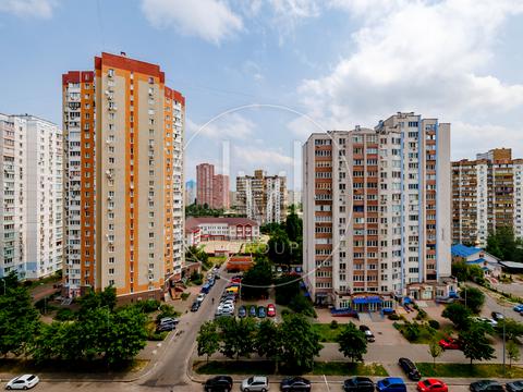 квартира по адресу Драгоманова ул., 4-А