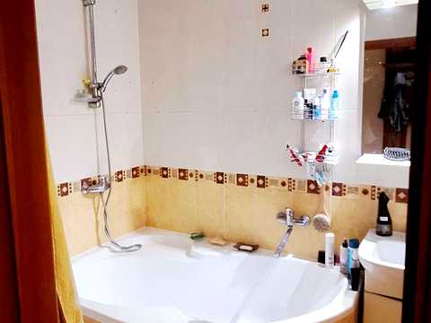 квартира за адресою Запорізька вул., 5