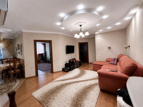квартира за адресою Братів Горобців вул. (Дмитра Кедріна), 53-А