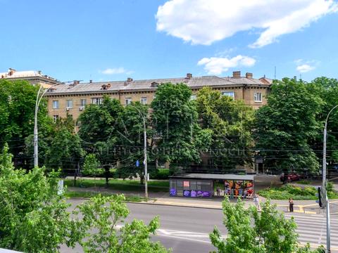 коммерческая по адресу Князей Острожских ул. (Московська), 46/2