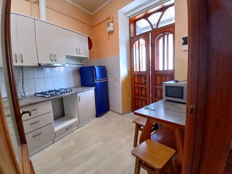 квартира за адресою Шептицьких вул., 27