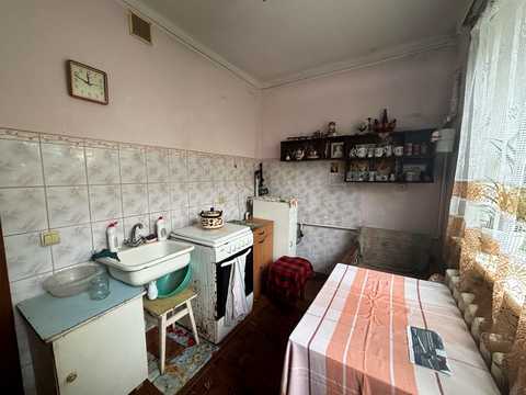 квартира за адресою Гіацинтова вул., 4