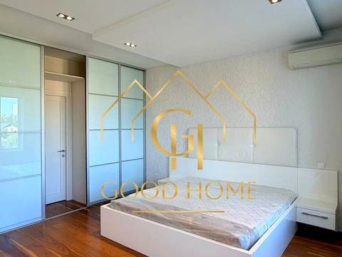 квартира за адресою Кібернетична вул., 42-А