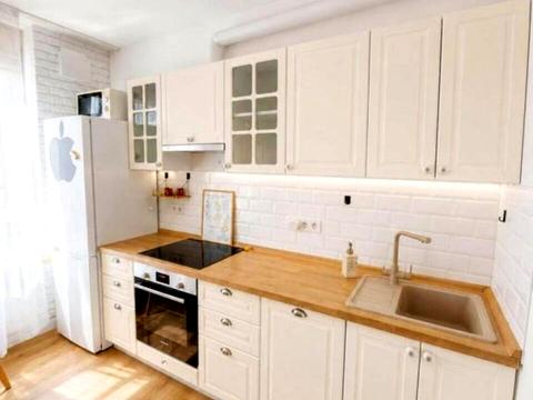 квартира за адресою Київ, Салютна вул., (Будинок 02301-02303)