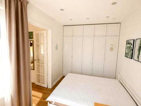 квартира за адресою Київ, Салютна вул., (Будинок 02301-02303)