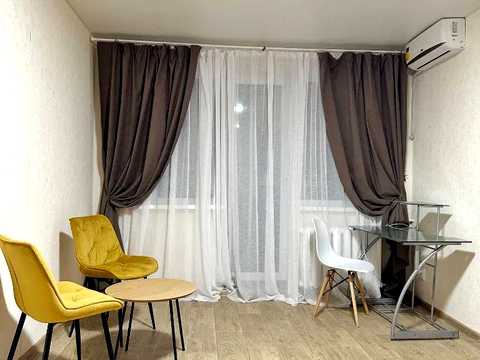 квартира по адресу Богдана Хмельницкого просп. (Героїв Сталінграда), 8-А