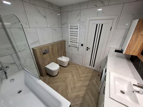 квартира за адресою Героїв Крут вул., 8