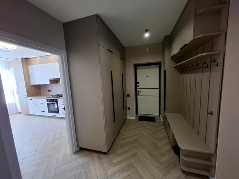 квартира за адресою Героїв Крут вул., 8