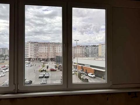 квартира за адресою Василя Стуса вул., 30-Б