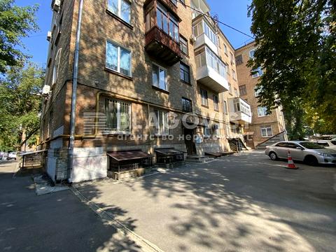 комерційна за адресою Джона Маккейна вул. (Івана Кудрі), 36