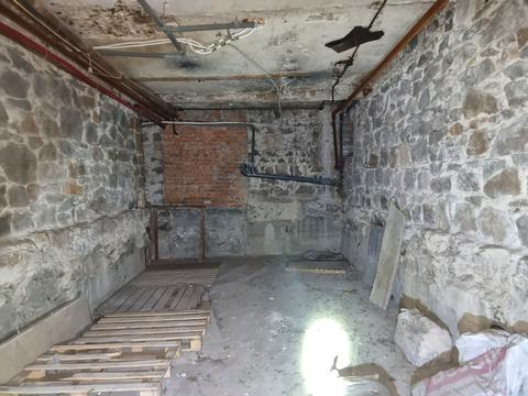 комерційна за адресою Дарвіна вул., 5