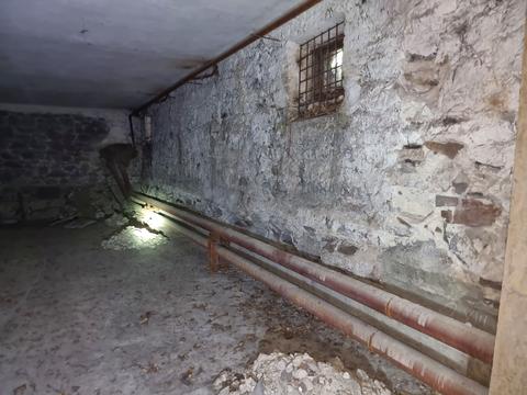 комерційна за адресою Дарвіна вул., 5