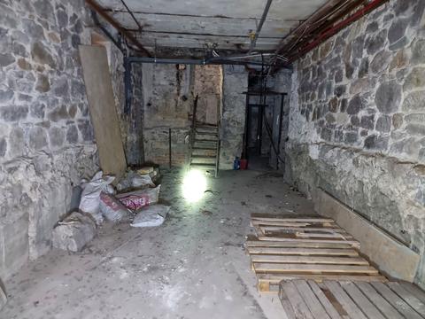 комерційна за адресою Дарвіна вул., 5