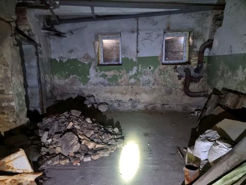 комерційна за адресою Дарвіна вул., 5