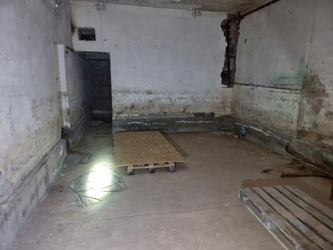 комерційна за адресою Дарвіна вул., 5