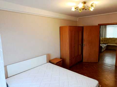 квартира за адресою Братиславська вул., 14