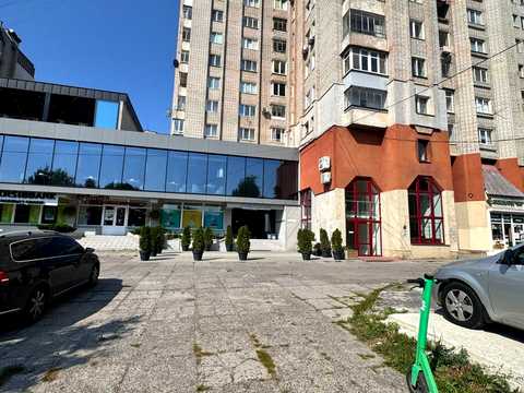 комерційна за адресою В'ячеслава Чорновола просп. (), 99