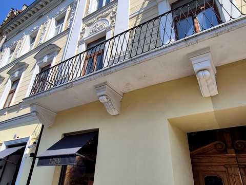 комерційна за адресою Львів, Тараса Шевченка просп., 21