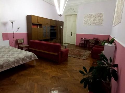 квартира за адресою Ніни Строкатої вул. (Буніна), 4
