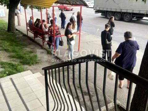 коммерческая по адресу Леонида Каденюка просп. (Юрия Гагарина), 2/35