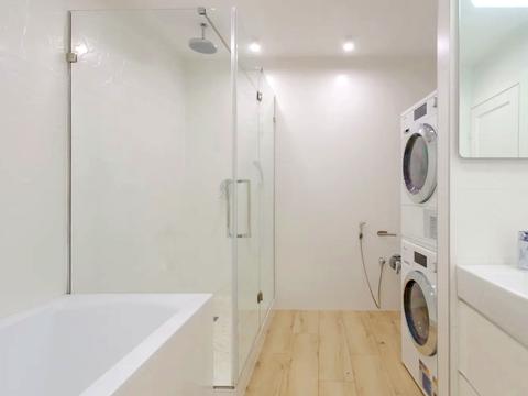 квартира за адресою Регенераторна вул., 4 к11