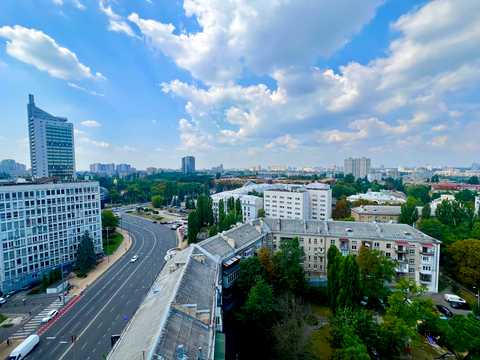квартира за адресою Митрополита Василя Липківського вул. (Урицького), 38