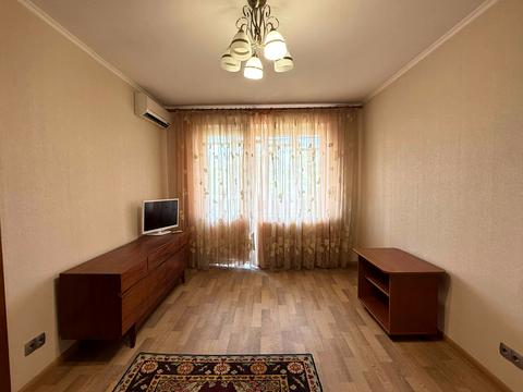 квартира за адресою Композитора Лятошинського вул., 14-А