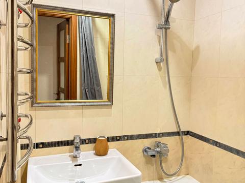 квартира за адресою Композитора Лятошинського вул., 14-А