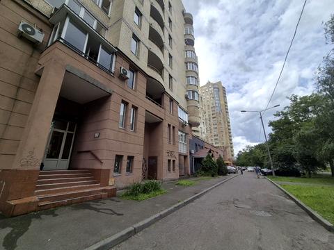 комерційна за адресою Микільсько-Слобідська вул., 2-Б