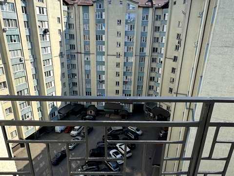 квартира за адресою Владики Софрона Мудрого вул., 14