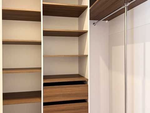 дом по адресу Центральна ул.