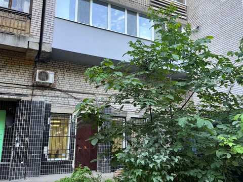 комерційна за адресою Крутогірний узвіз (Рогальова), 9