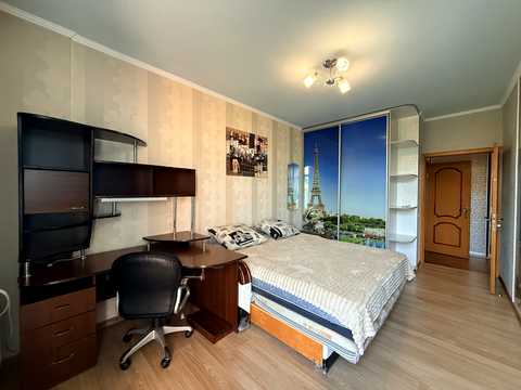 квартира за адресою Регенераторна вул., 4 к4