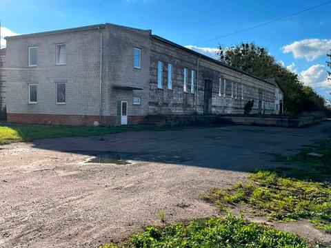 коммерческая по адресу Центральна, 113