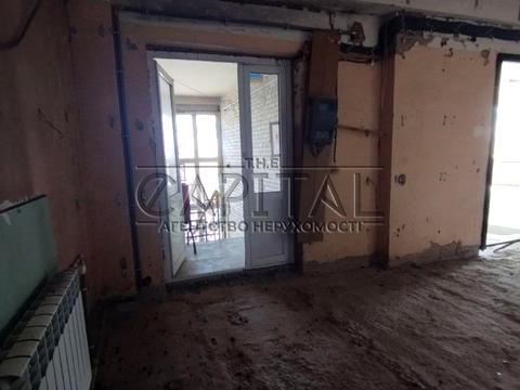 комерційна за адресою Кирилівська вул. (Фрунзе), 69