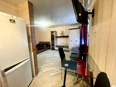 квартира за адресою Космонавтів вул., 3